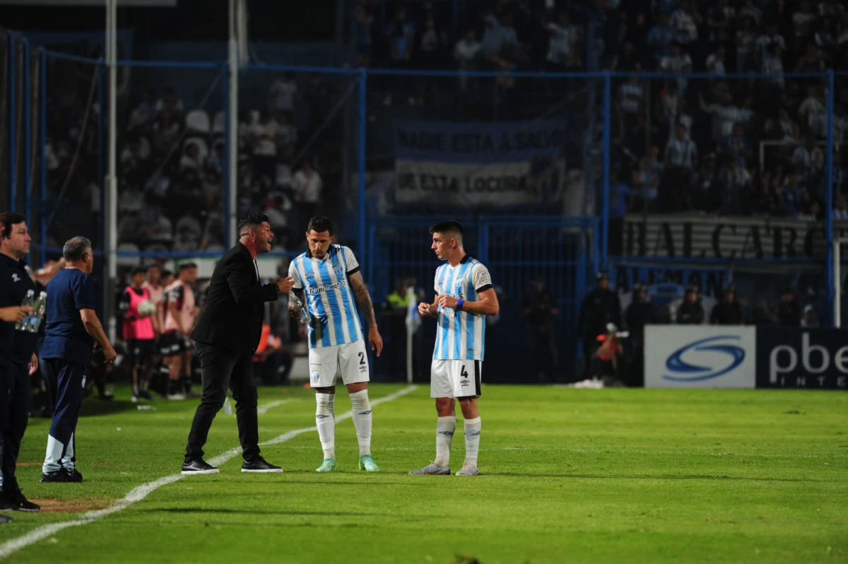 El uno x uno en Atlético Tucumán: Bianchi y Romero fueron los destacados