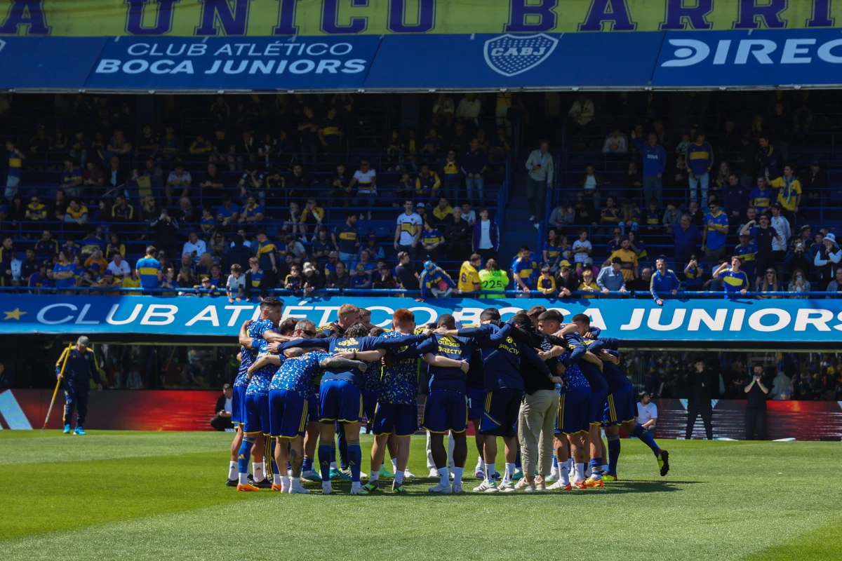 Sin Riquelme, Boca viajó a Brasil, con la ilusión a cuestas