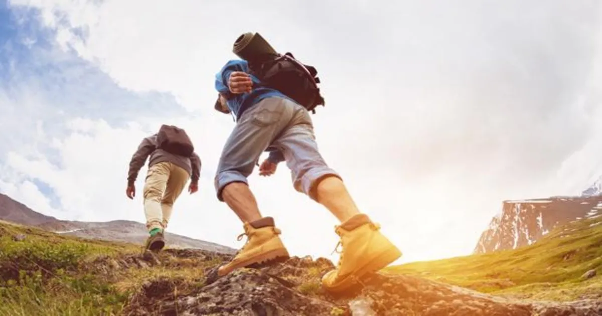 Cuál es el encantador pueblito del NOA rodeado de paisajes y que es ideal para hacer trekking.