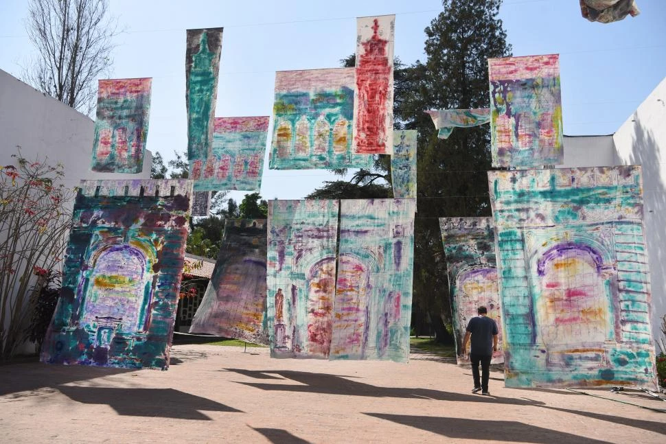 Telas, colores y arte para celebrar los 80 años de la reconstrucción de la Casa Histórica