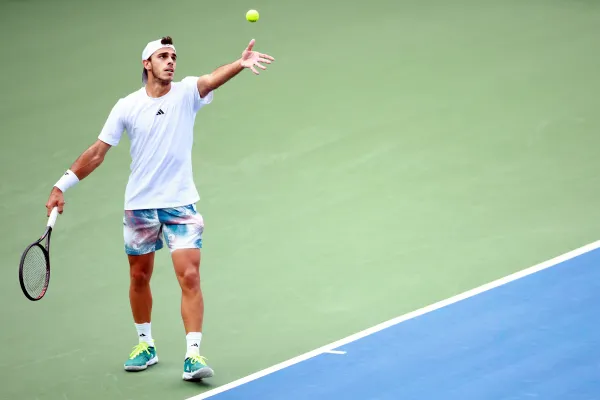 Debut exitoso para Cerúndolo y Báez en el Masters 1000 de Shanghai