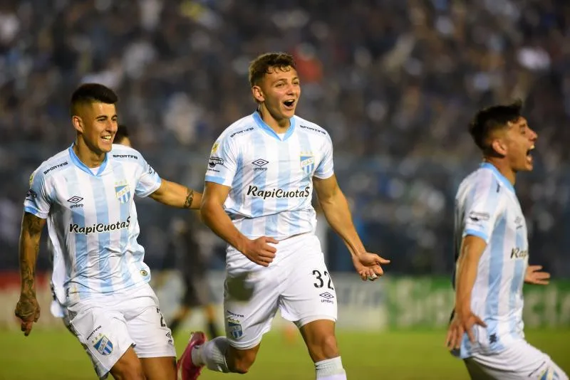 Estadio Monumental José Fierro. Partido Atlético Tucumán. 