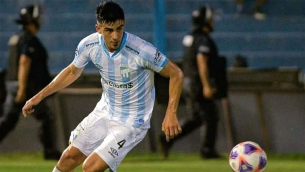 TOMA RITMO. Hernán de la Fuente jugó de titular los siete partidos de Atlético Tucumán en la Copa de la Liga.