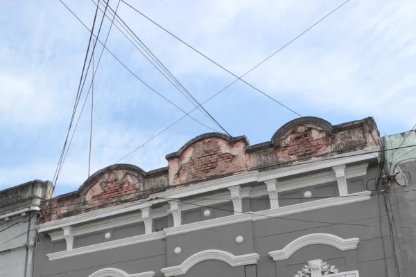 Encuentro atemporal entre Stoppani y Leonardo Iramain