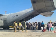 Argentinos evacuados de Israel: “Bienvenidos, compatriotas, a tierra segura”