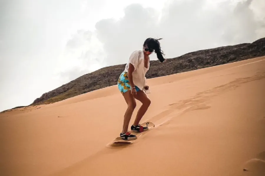 Los amantes del sandboard viajan desde distintos rincones del país