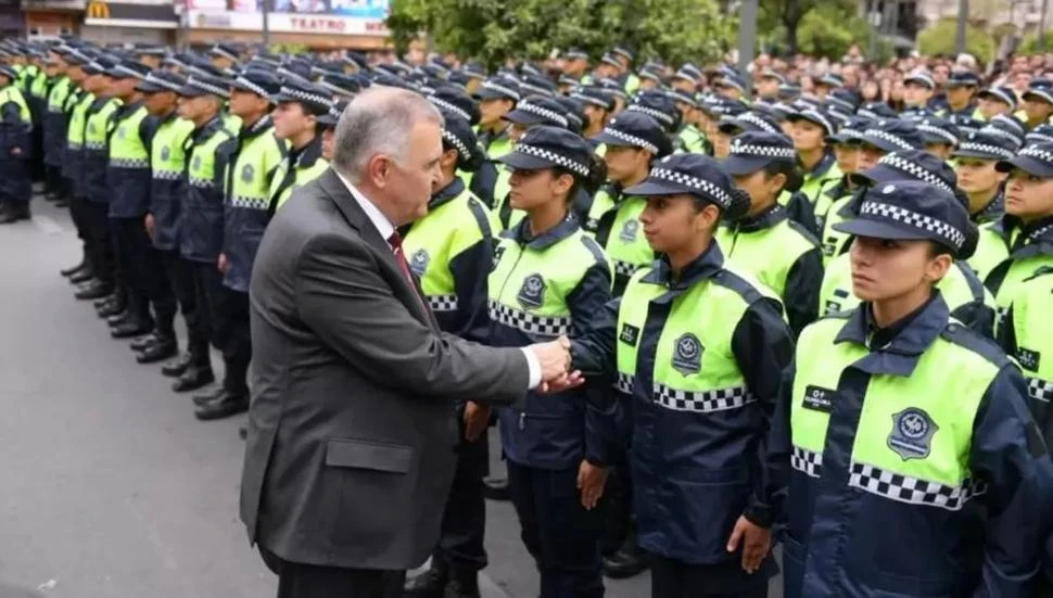 OTRA DECISIÓN POR TOMAR. El gobernador electo, antes de asumir, deberá definir si reemplazará o no al jefe de Policía. 