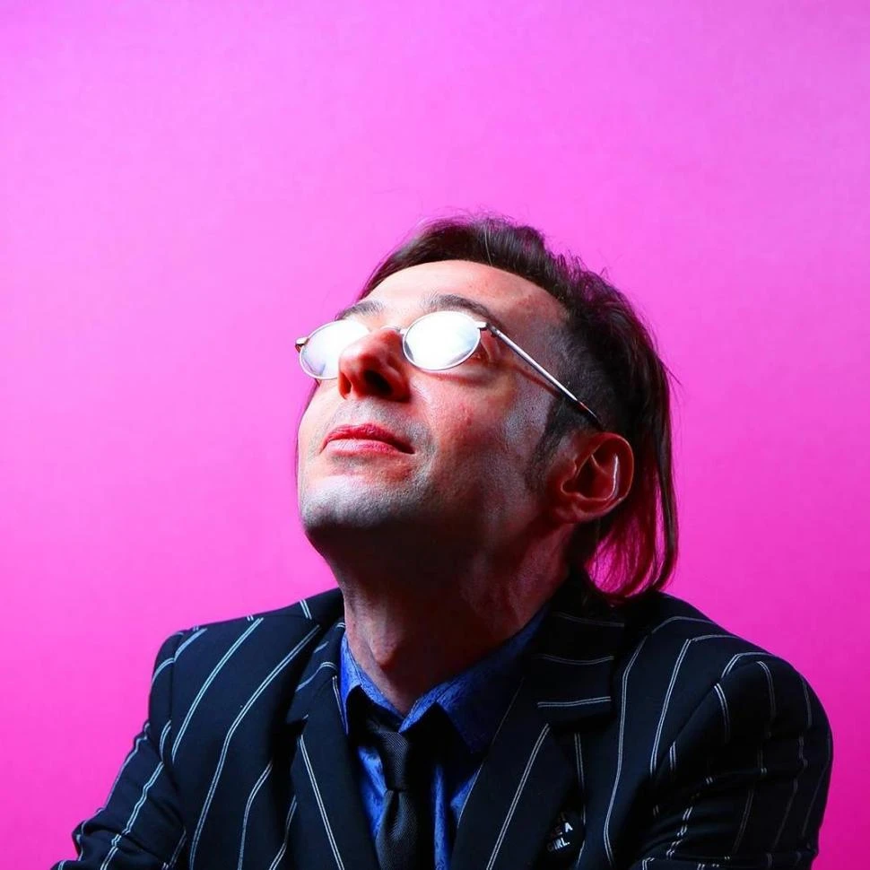 “EN EL FEUDO”. Patricio García presenta nueva banda y tema.