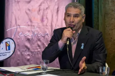 Gustavo Uano: “El teatro ha generado resistencia y militancia ejemplar”