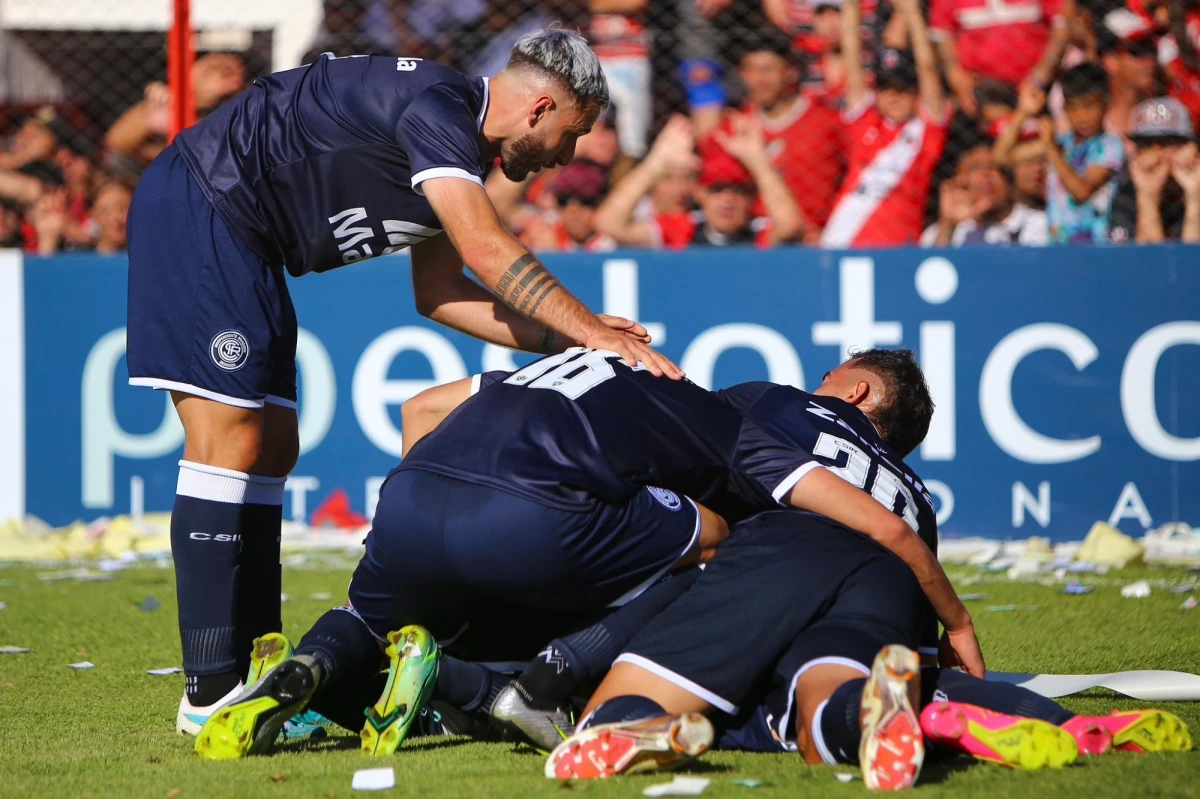 Independiente Rivadavia derrotó de visitante a Deportivo Maipú y espera rival para la final