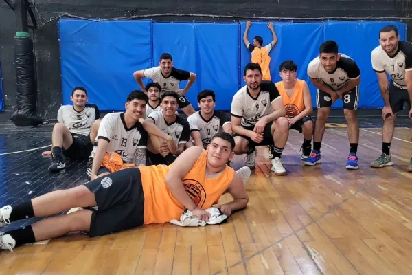 Estudiantes y Dorrego de Santiago definen la Liga Nacional de Cestoball