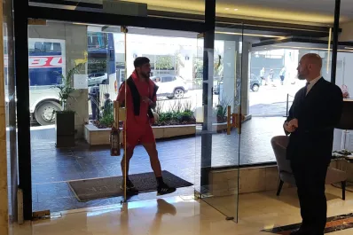 ¿Qué hicieron los jugadores de San Martín de Tucumán en la previa con Defensores de Belgrano?