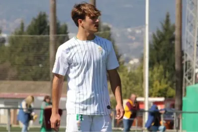 Indignación en España: buscaban a un futbolista desaparecido, un canal de televisión lo encontró y mostró en vivo su cuerpo entre dos vagones de un tren