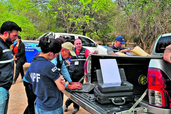 Investigan por qué un joven mató a su padre