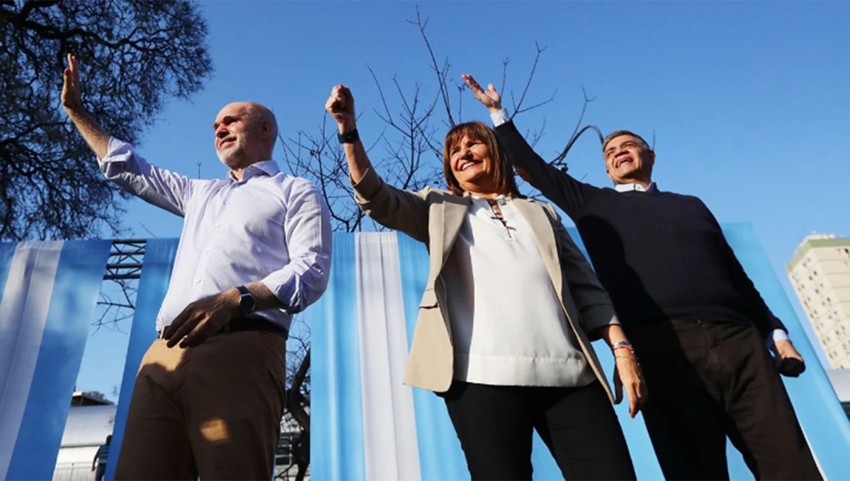 CERRANDO CAMPAÑA. Horacio Rodríguez Larreta, Patricia Bullrich y Jorge Macri, en uno de los últimos actos proselitistas de Juntos por el Cambio antes de las elecciones del domingo.