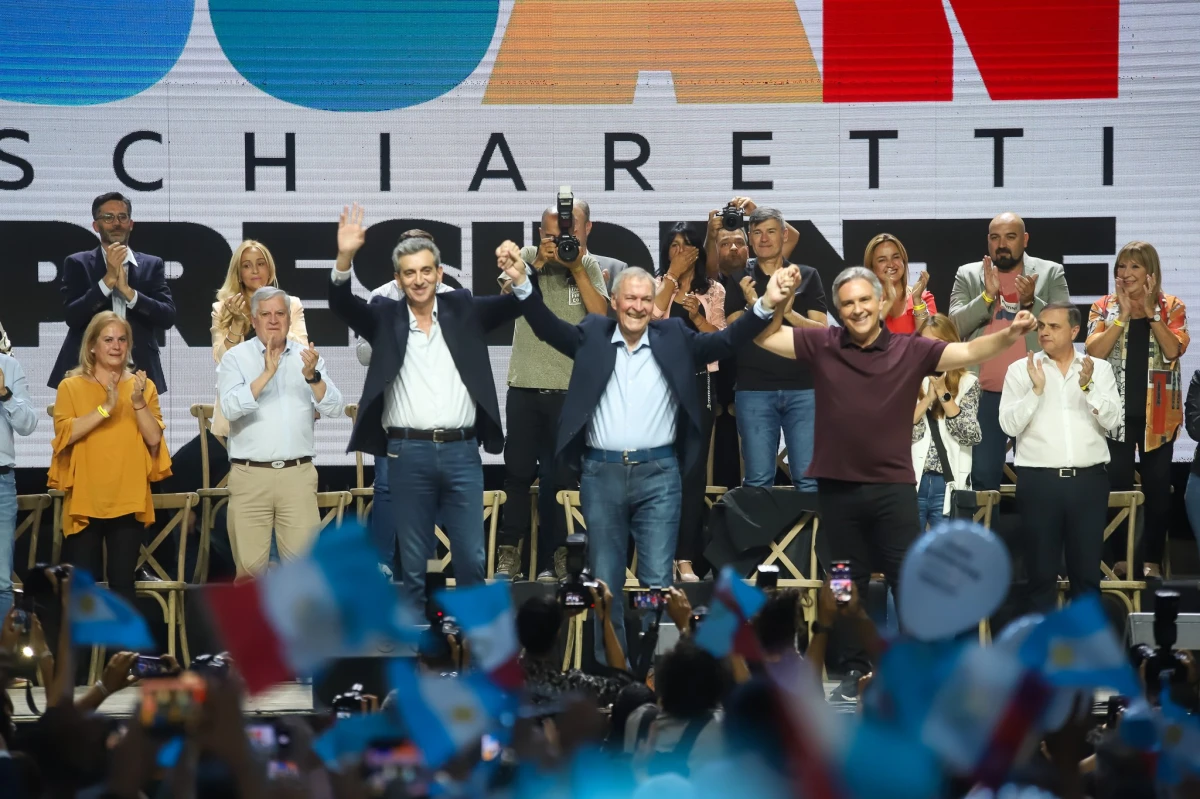 Juan Schiaretti en el cierre de campaña: Tenemos que hacer un país federal