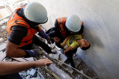 Israel volvió a atacar Gaza y un misil destruyó una iglesia ortodoxa