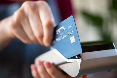 Los pagos con tarjetas de débito y crédito se incrementaron un 138%