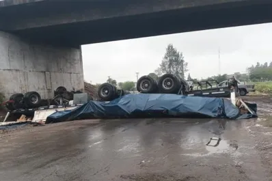 Otro accidente en la autopista de Circunvalación: “Es un tramo peligroso, el puente parece embrujado”