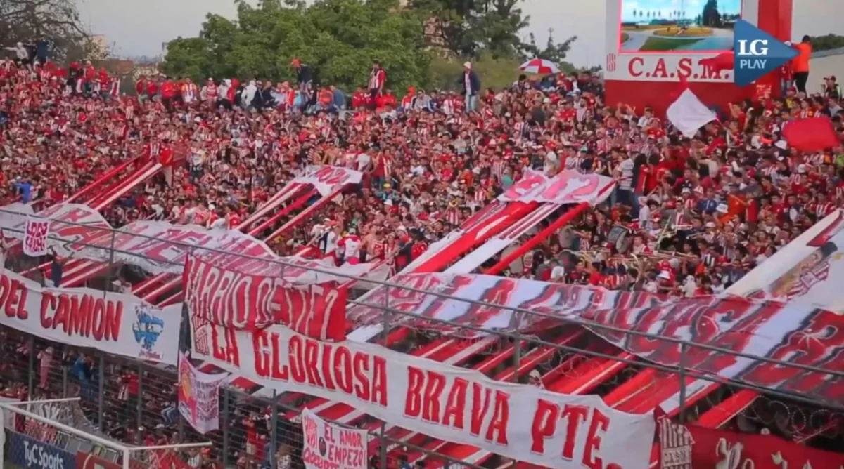 Hinchada de San Martín de Tucumán