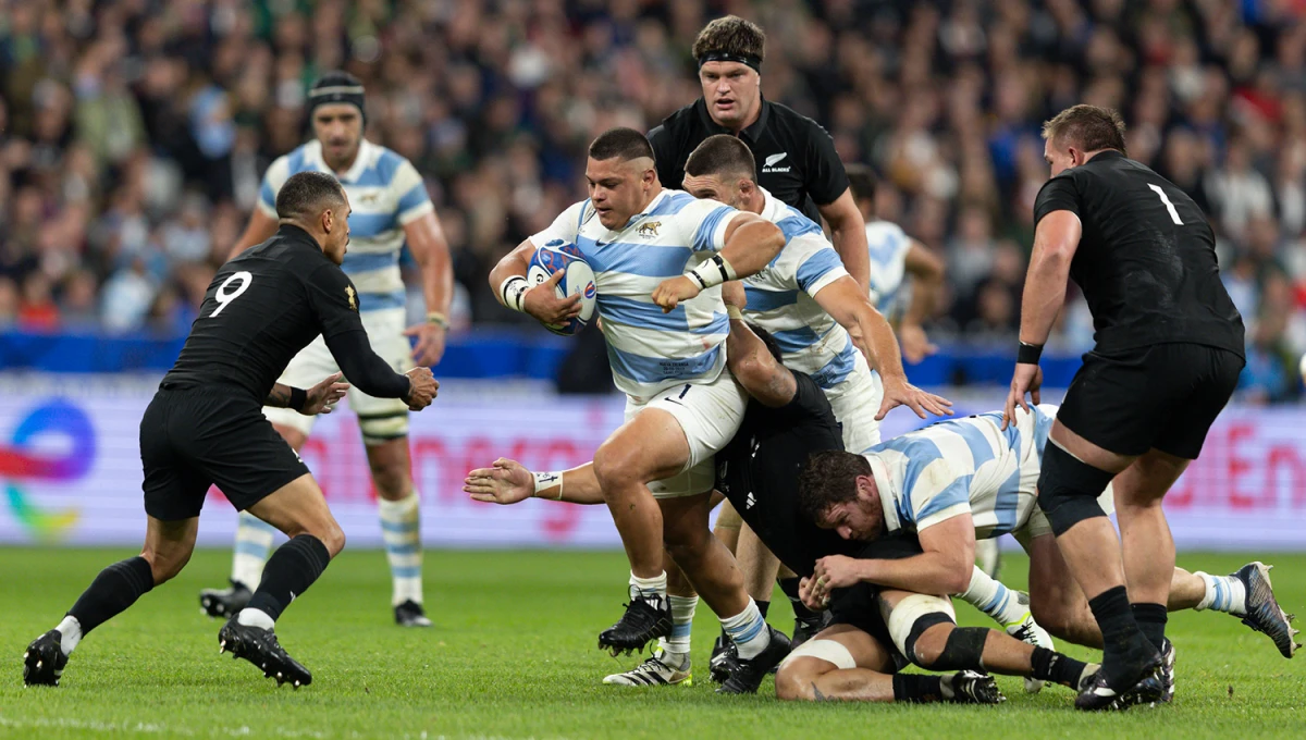 POTENCIA. Thomas Gallo fue importante tanto en la defensa como en el ataque de Los Pumas. 