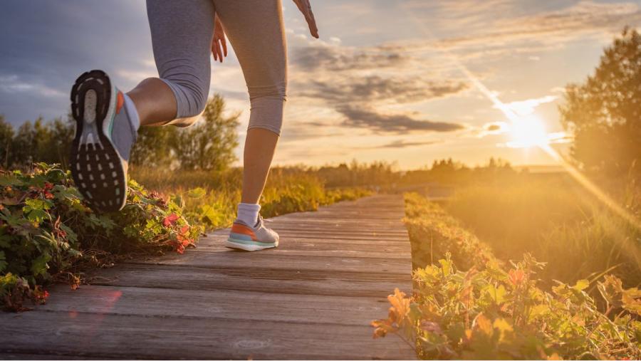 Correr fortalece los huesos y ayuda al buen ánimo