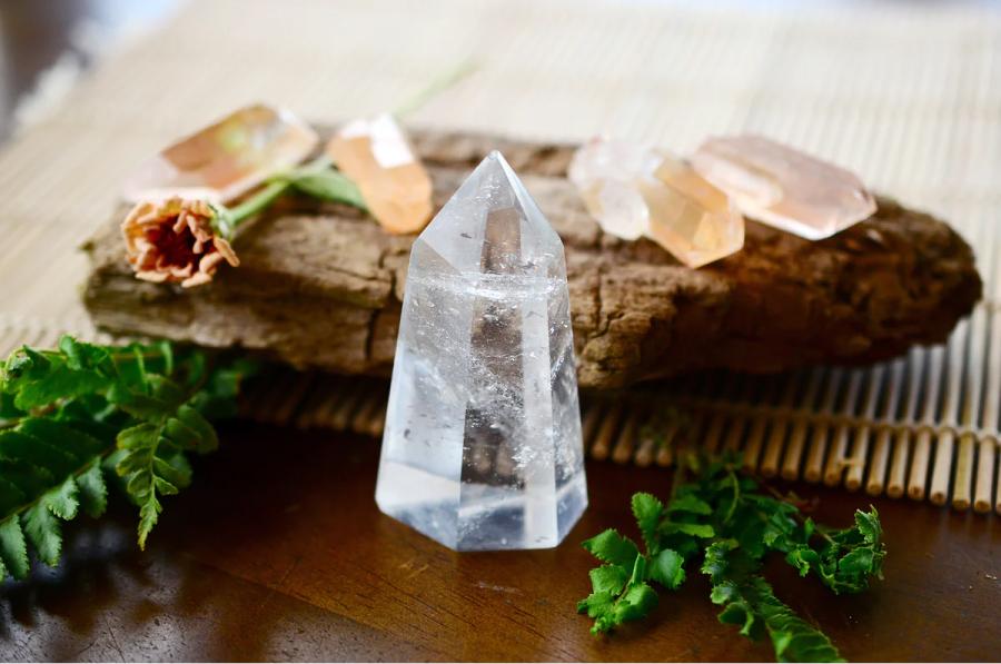 Ritual para el eclipse lunar: carga de cristales y amuletos