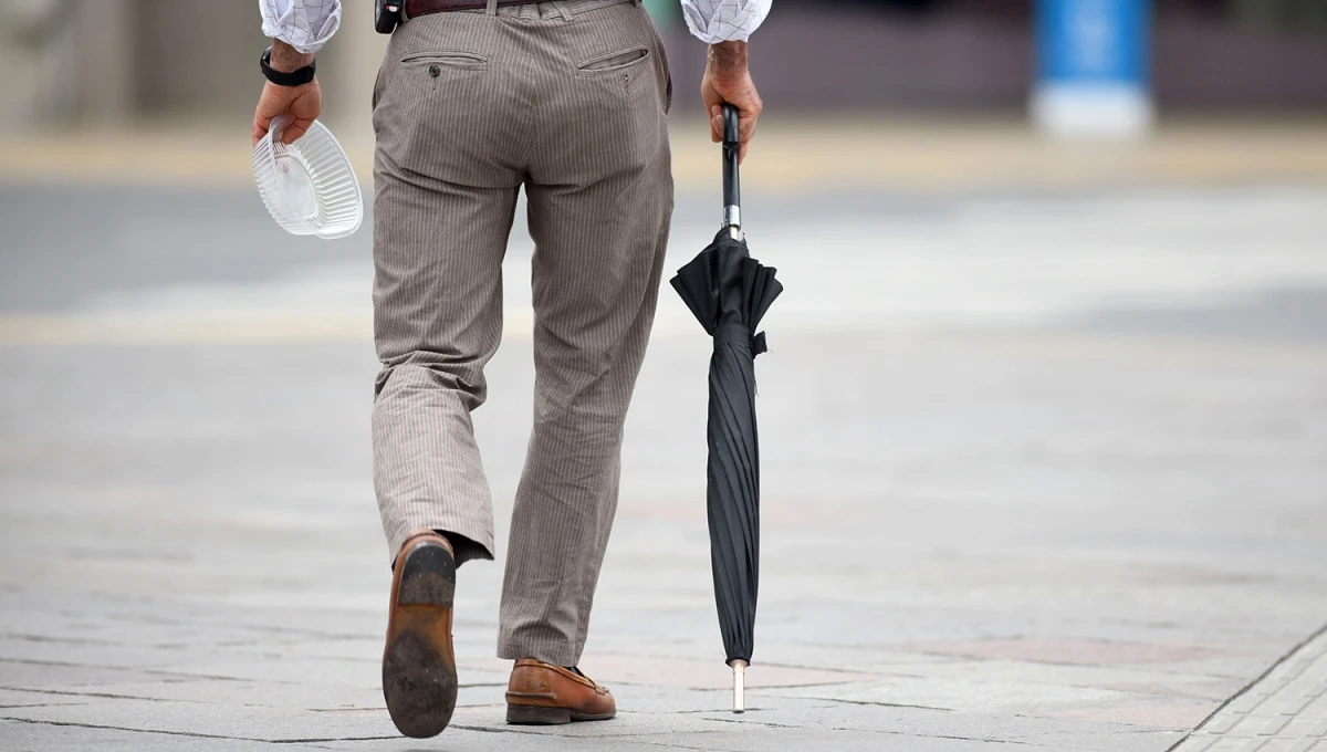MUCHA HUMEDAD. El SMN informó que la humedad rondará el 80 % y podría lloviznar durante la tarde. 