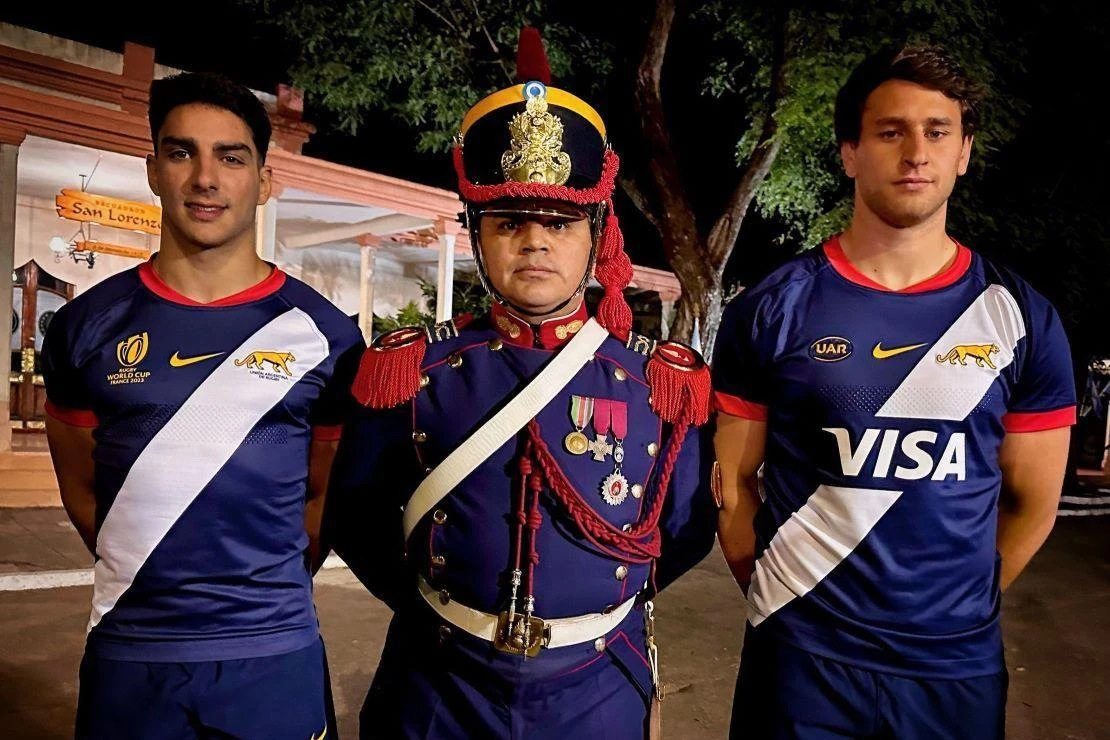 Los Pumas usarán la camiseta alternativa ante Inglaterra