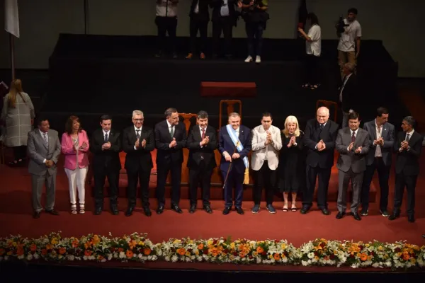 Osvaldo Jaldo tomó juramento a los integrantes de su gabinete: los designados