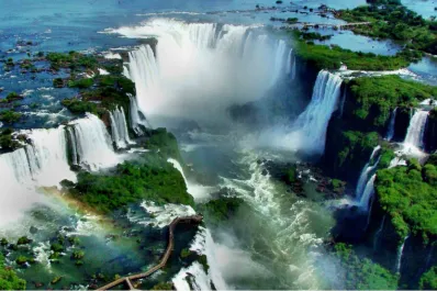 Alerta meteorológica: los vientos y las lluvias obligaron a una drástica decisión en las Cataratas del Iguazú