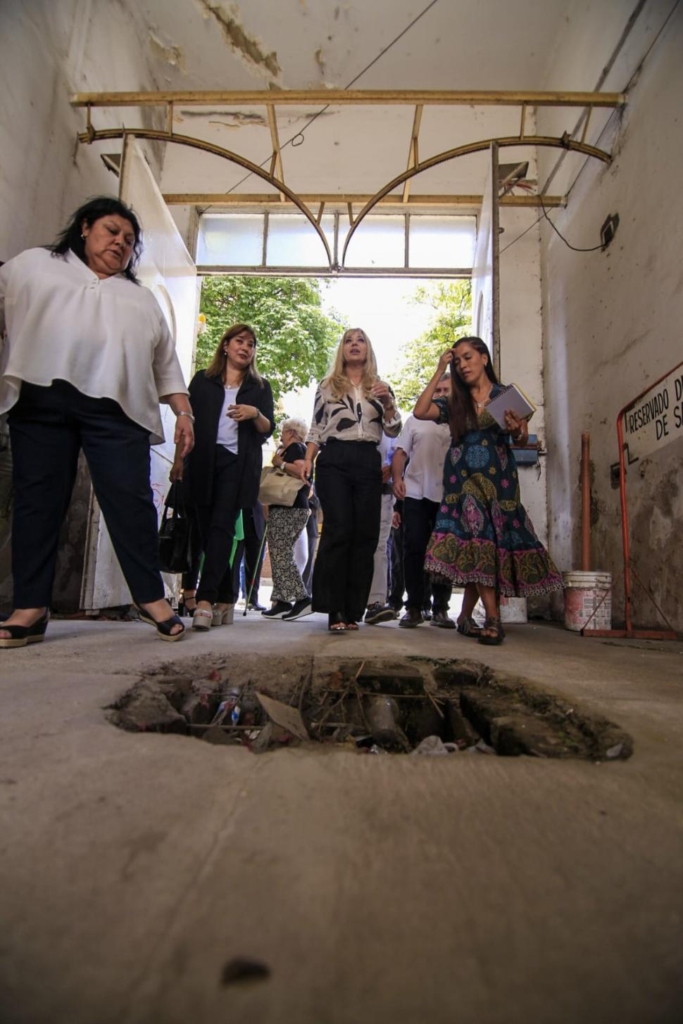 ASISTENCIA PÚBLICA. Chahla visitó el viejo edificio de Chacabuco al 200