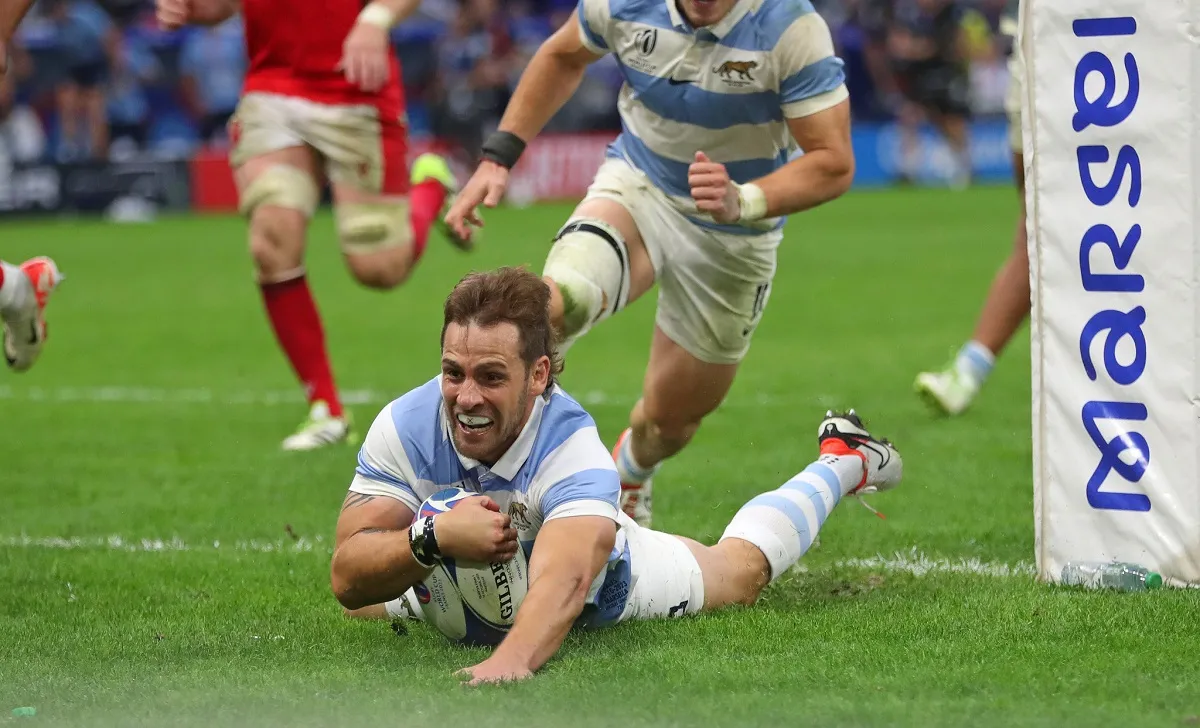 El tucumano Nicolás Sánchez volverá a enfrentar a Gales este sábado, luego de marcar el try que eliminó a los Dragones en el Mundial.