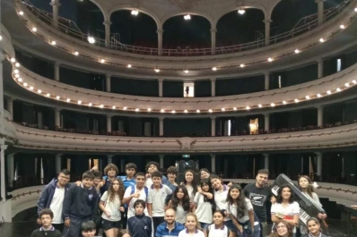 Versión con adolescentes del “Edipo Rey”