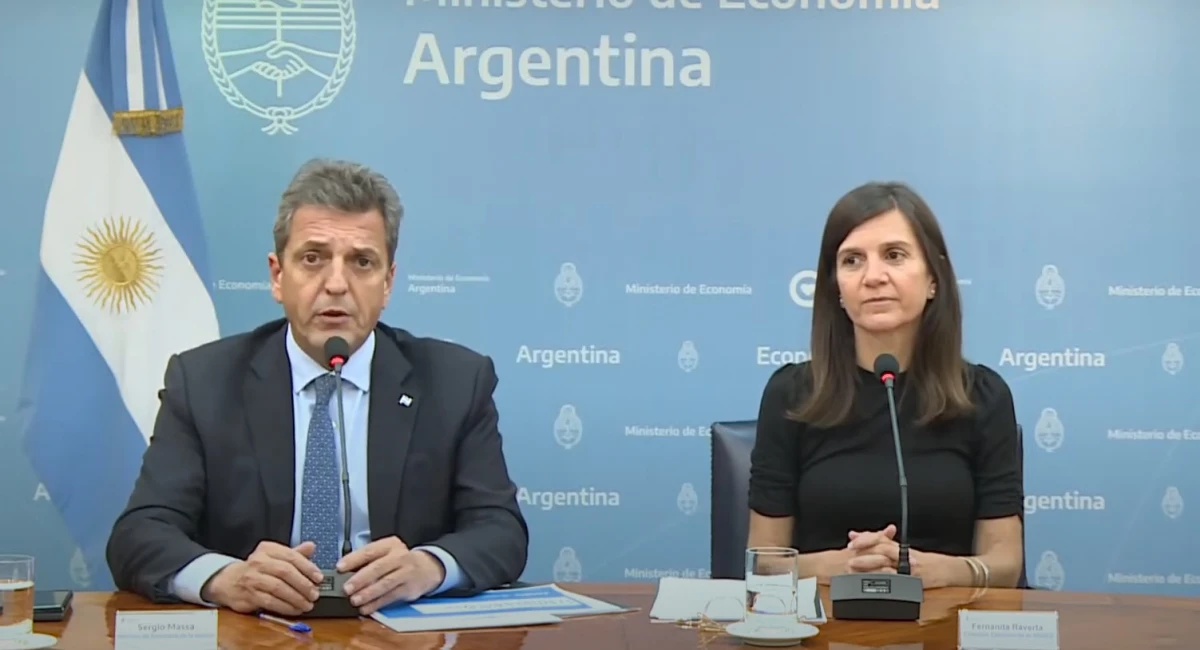 Sergio Massa y Fernando Raverta, en conferencia de prensa.