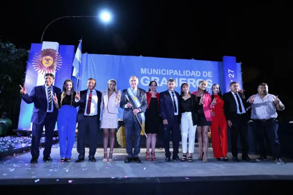 Jaldo le tomó juramento a la nueva intendenta de Graneros y prometió acompañar su gestión