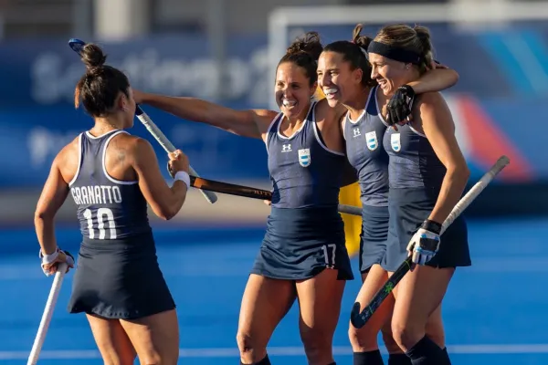 Las Leonas, a la final por el oro