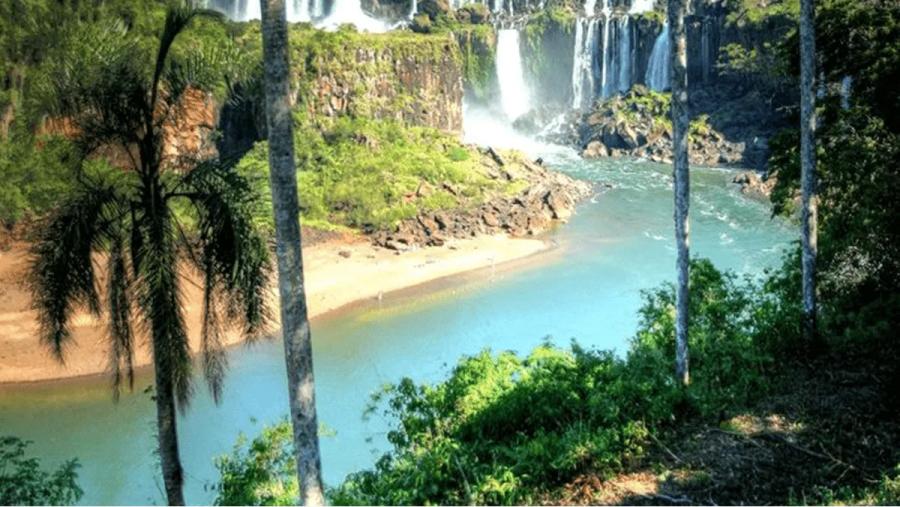 La isla San Martín está cerca de las Cataratas del Iguazú