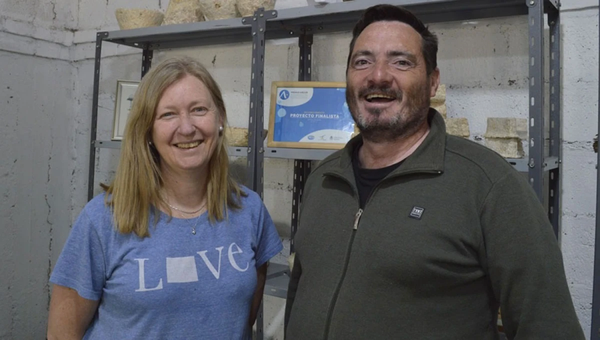 OBJETIVO. Ayelén Malgraf y Roberto Gómez Faure sueñan con ser reconocidos como la primera empresa que utiliza biomateriales. 
