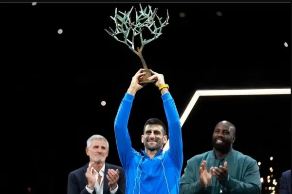 Djokovic ganó en París y llegará afinadísimo al Masters