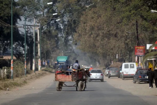 Avenida Solano Vera: las inundaciones y el paso del sulky para ir al cine quedaron en la memoria