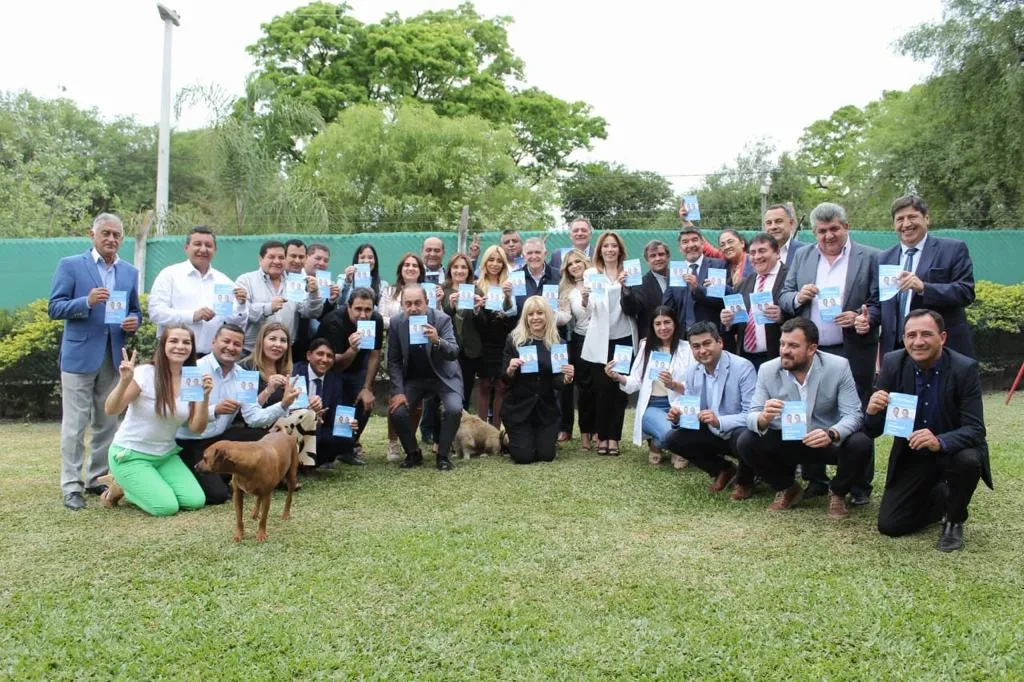 EL ENCUENTRO entre Jaldo y los intendentes. 