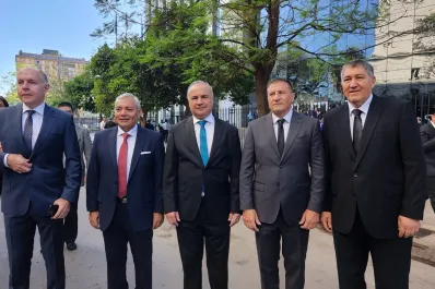 ¿Milei, Massa o libertad de acción? El alfarismo define su posición para el balotaje