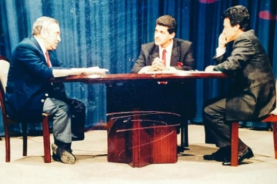 Massa-Milei: el riesgo de la victimización y el recuerdo del debate Bussi-Ortega