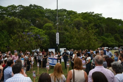 Con un acto en la rotonda de Horco Molle, tucumanos pidieron por los rehenes de Hamas