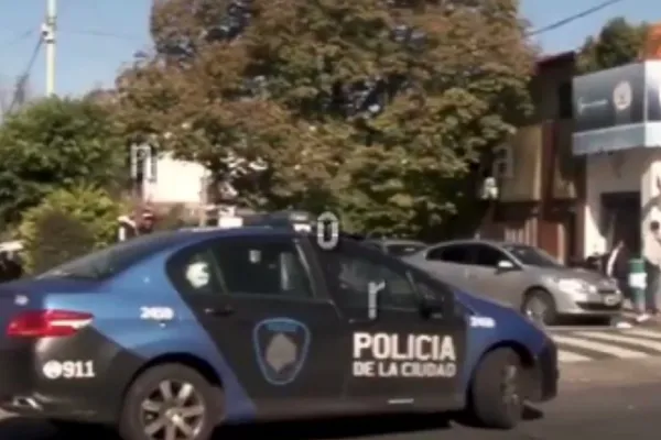 Se hizo pasar por un pasajero y mató a puñaladas a un taxista