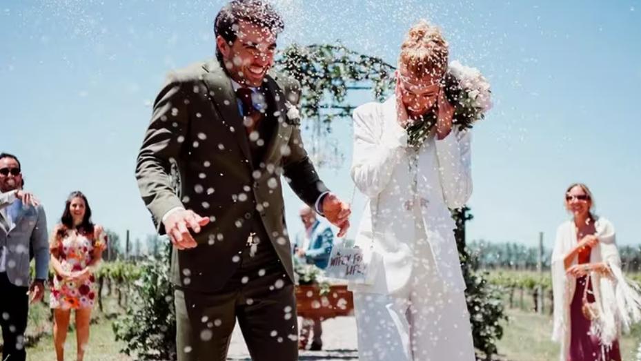 Mirá el álbum de fotos del casamiento de Nicole Neumann y Manu Urcera