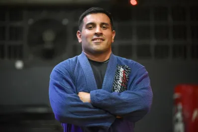 Un tucumano sufrió una lesión en la rodilla, compitió y se consagró campeón de jiu jitsu