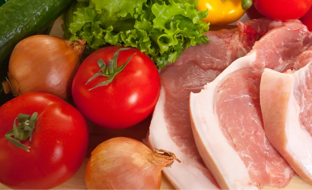 Los riesgos de una dieta basada en alimentos crudos