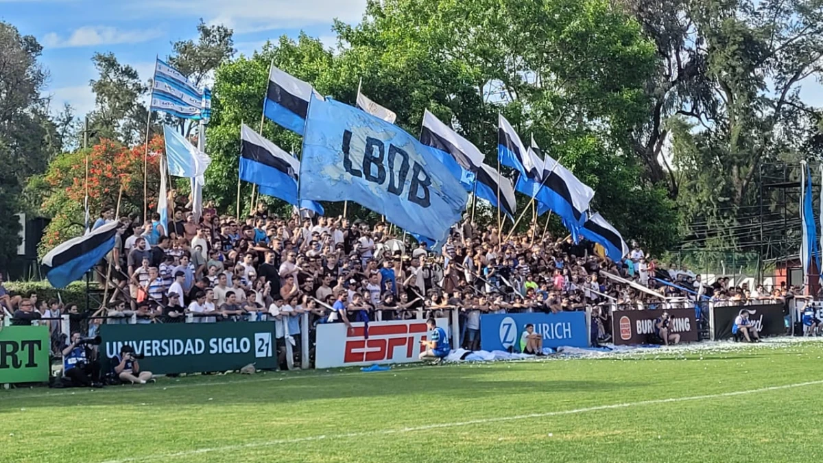 EN COMPETENCIA. Nacional de clubes, Universitarios y el SIC en la final. 